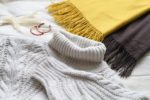 タートルネックとはどんな形？ハイネック、モックネック、ボトルネックとの違いも